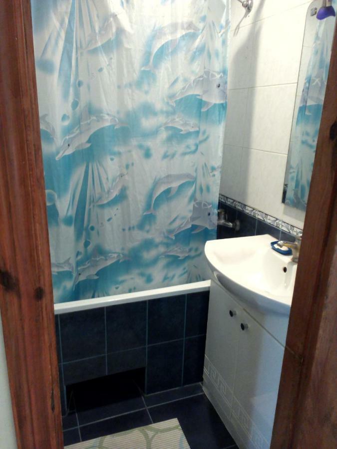דירות Izyum Flats מראה חיצוני תמונה